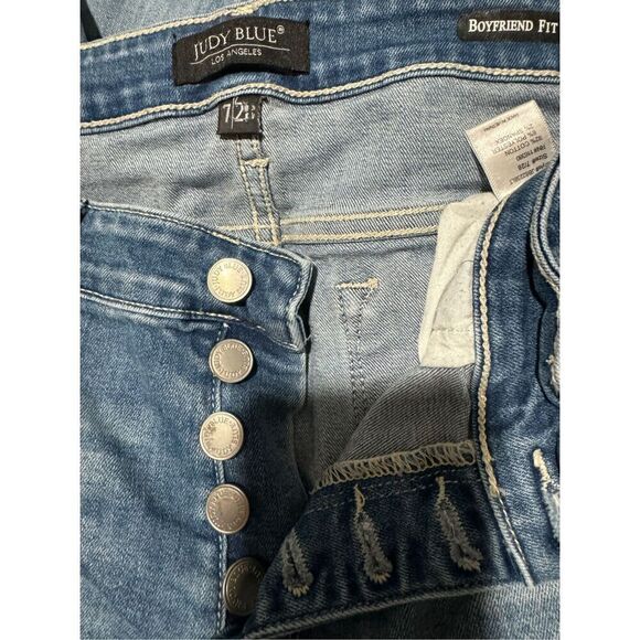 Judy Blue button fly destroyed boyfriend high waist jeans 7/28 - Picture 3 of 10